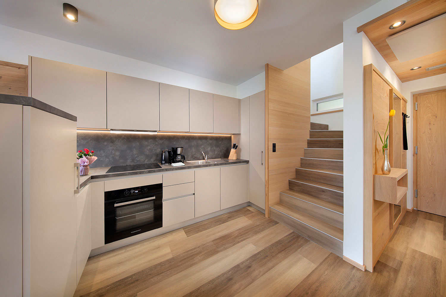 Apartment with spacious kitchen